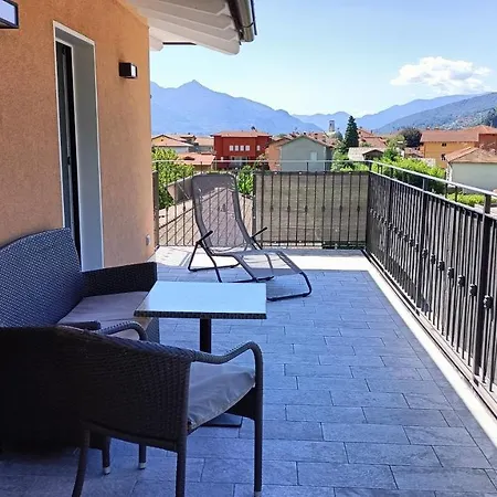 Appartamento Margherite - Larihome A36 Dongo