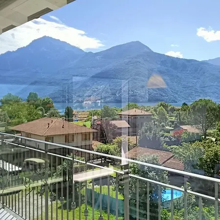 Margherite - Larihome A36 Appartamento Dongo